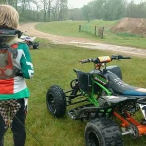 Meet your Posher, Casey